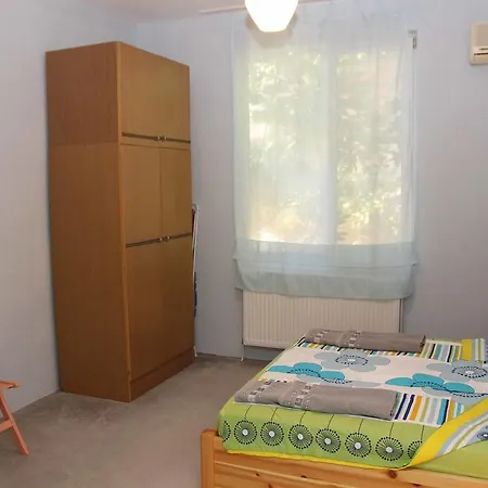 Retro & Friendly House : With A Backyard * Plovdiv